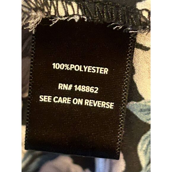 Torrid Womens Navy White Floral Sleeveless Tunic Hi Low Hem Size 3X (8976) - Picture 7 of 7